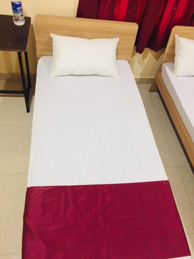 Hotel Hb Budget Rest Jaffna Exterior foto